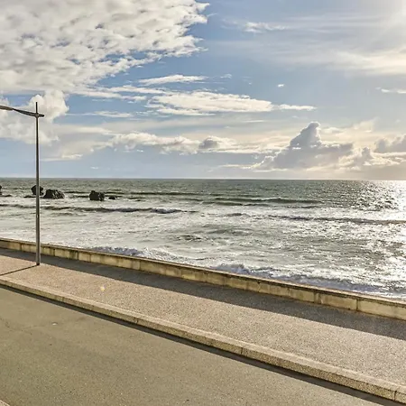 Les Yeux Dans Le Bleu Sion-sur-l'Ocean